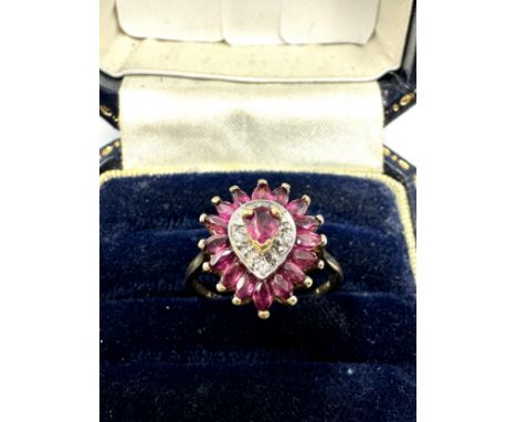 9ct Gold Diamond &amp; Ruby  Ring (2.4g) 