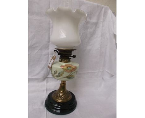 Circular pot and brass based table lamp, the light green bowl hand painted floral sprays, decorative clouded glass shade and 