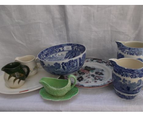 Copeland Spode lozenge pattern Italian patterned blue and white fruit bowl with a pair of graduated milk jugs, green mint sau