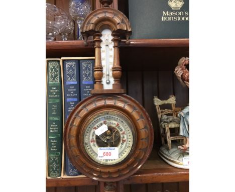 SMALL ANEROID BAROMETER