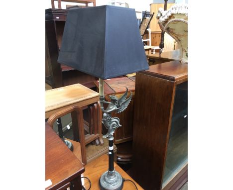 WINGED FIGURE TABLE LAMP