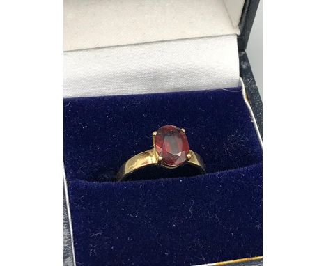 A 9ct gold and ruby ring