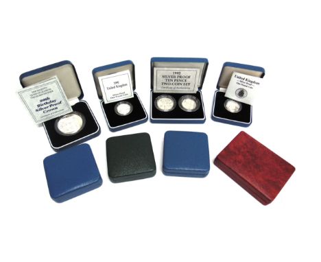 COINS - GREAT BRITAIN  Assorted Elizabeth II silver proof coins, comprising a one pound, 1988; one pound, 1989; one pound, 19