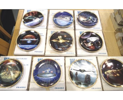 Ten Hamilton Collection plates, Star Trek The Voyagers. All as new, boxed. P&amp;P Group 2  (£18+VAT for the first lot and £3