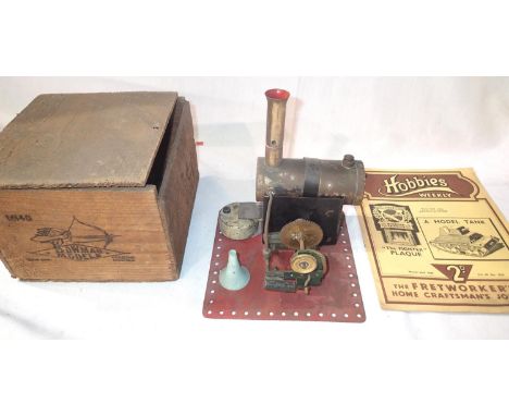 Bowman M140, twin cylinder steam engine, complete with burner and funnel, and original wooden box. Loose on base plate, suita