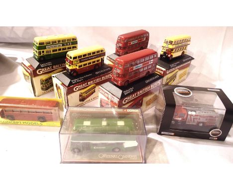 Eight OO vehicles including Atlas buses x5, concept coach x1, OOC bus x1 and Oxford Fire Engine. Some loose in boxes. P&amp;P