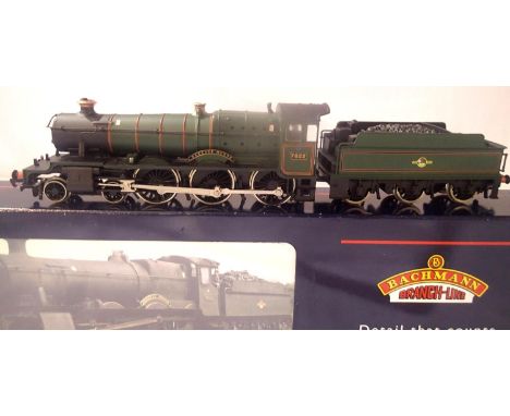 Bachmann 31-306 Manor Class, 7822, Foxcote Manor, Green, Late Crest, in excellent condition, box with wear. P&amp;P Group 1 (