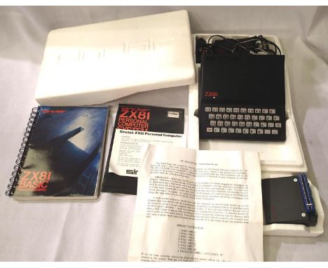 Sinclair ZX 71, 16K ram vintage computer. P&amp;P Group 1 (£14+VAT for the first lot and £1+VAT for subsequent lots) 