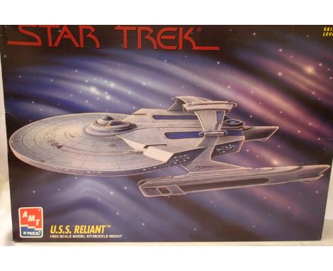 AMT plastic kit 1/650 scale USS Reliant, appears complete, unstarted, contents unchecked . P&amp;P Group 1 (£14+VAT for the f