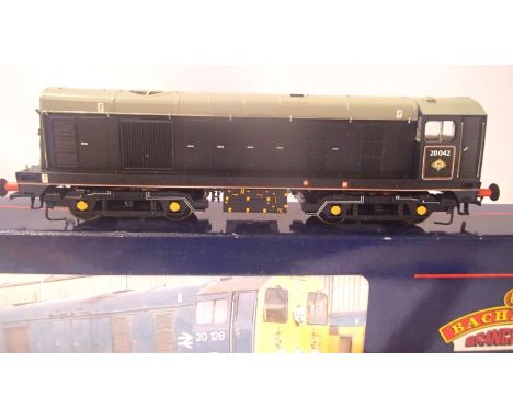 Bachmann 32-025TF class 20 diesel, 20042, Waterman Railways livery, in excellent, box with wear. P&amp;P Group 1 (£14+VAT for