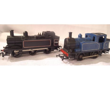 Two Triang Hornby locomotives 0.4.0 tank and jinty. Both fair - good condition, unboxed. P&amp;P Group 1 (£14+VAT for the fir