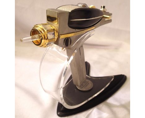 Franklin Mint Diecast Star Trek Phaser, complete with stand, approximately H: 20 cm, including stand, with poly box. P&amp;P 