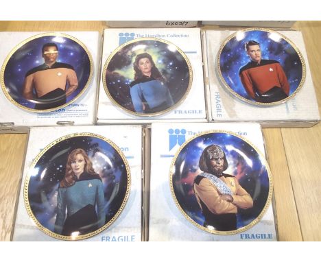 Five Hamilton collection plates, Star Wars Next Generation, all as new, boxed. P&amp;P Group 1 (£14+VAT for the first lot and