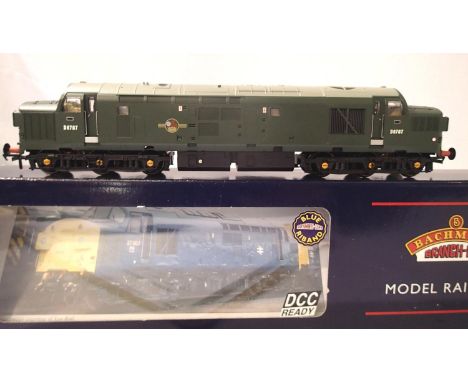 Bachmann 32-776 class 37 diesel, D6707 Green Late Crest, split headcode boxes, excellent - near mint condition, box with wear
