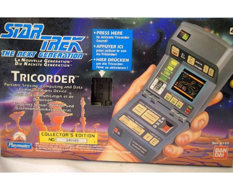 Star Trek Next Generation, tricorder, lights and sound. Appears as new, boxed. P&amp;P Group 1 (£14+VAT for the first lot and
