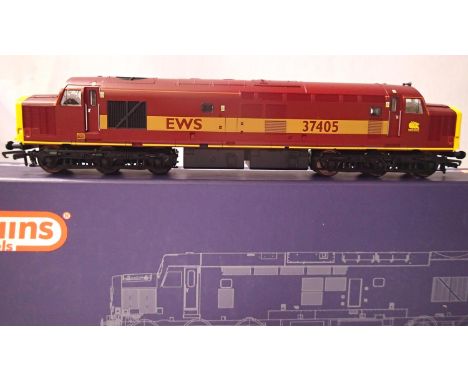 ViTrains V2073 class 37 diesel 37405, EWS Livery. Excellent - near mint condition, box with storage wear. P&amp;P Group 1 (£1
