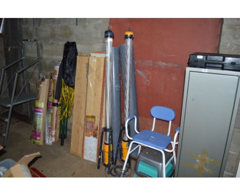 A pair of Halogen tripod lights 