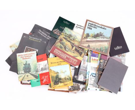 Konv. Eisenbahnliteratur, darunter Kataloge von Fleischmann, Lima, Trix, etc., Z 3
