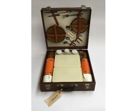 A vintage Sirram picnic hamper 