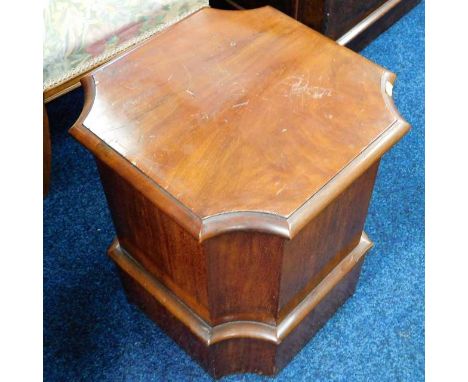 A low level Victorian commode 18in high x 15.5in square
