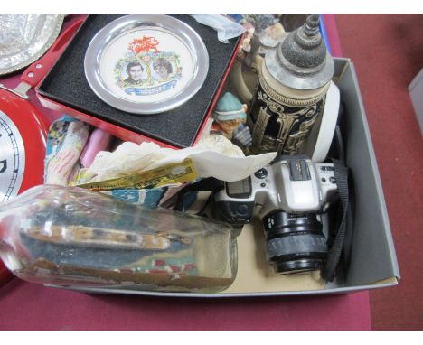 Minolta Dynax 500 si Camera, ship in a bottle, handkerchiefs, hummer style figure, stein, plates.