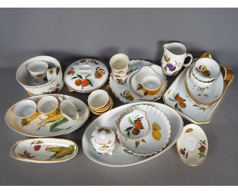 Royal Worcester - A collection of Royal Worcester 'Evesham' tableware, approximately 30 pieces.