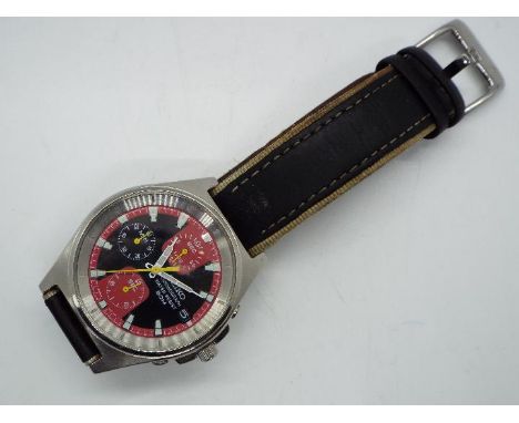 A gentleman's Seiko chronograph on leather strap, V657-9030.Condition Report: Not currently running, set function works, some