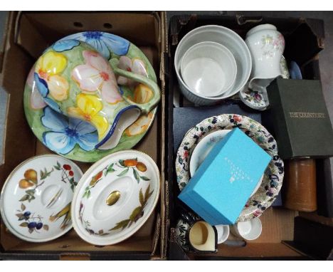 A mixed lot of ceramics to include Royal Worcester, Wedgwood and similar, two boxes. [2]