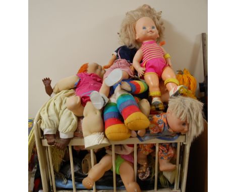 A collection of plastic dolls to include Cabbage Patch Kids