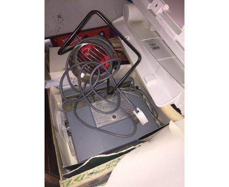 A mixed box to include slide projector, heatlamp etc 