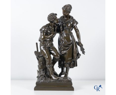 Luca Madrassi (1848-1919) A large bronze statue, couple in love, Signed L. Madrassi Paris and Madrassi. | 85 x 49 x 30 cm.