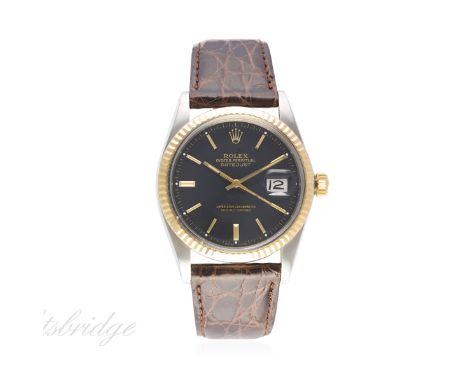 A GENTLEMAN'S STEEL & GOLD ROLEX OYSTER PERPETUAL DATEJUST WRIST WATCH CIRCA 1981, REF. 16013
D: Charcoal coloured dial with 
