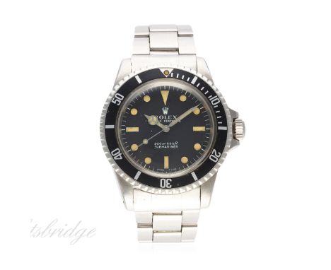 A RARE GENTLEMAN'S STAINLESS STEEL ROLEX OYSTER PERPETUAL SUBMARINER BRACELET WATCH CIRCA 1966, REF. 5513 "METERS FIRST" DIAL