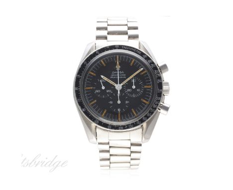 A RARE GENTLEMAN'S STAINLESS STEEL OMEGA SPEEDMASTER PROFESSIONAL CHRONOGRAPH BRACELET WATCH CIRCA 1967, REF. 145.012-67 "PRE