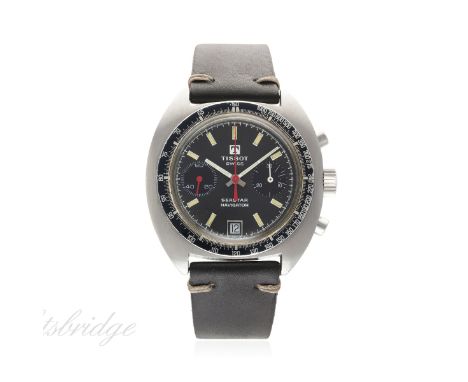 A GENTLEMAN'S STAINLESS STEEL TISSOT SEASTAR CHRONOGRAPH WRIST WATCH CIRCA 1970s, REF. 40522
D: Grey dial with luminous marke