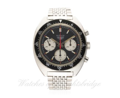A RARE GENTLEMAN'S STAINLESS STEEL HEUER AUTAVIA CHRONOGRAPH BRACELET WATCH CIRCA 1970s, REF. 73663
D: Black dial with part l