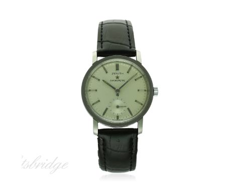 A RARE GENTLEMAN'S STAINLESS STEEL ZENITH CHRONOMETRE 40T WRIST WATCH DATED 1966, WITH ORIGINAL ZENITH GUARANTEE & HIGH PRECI