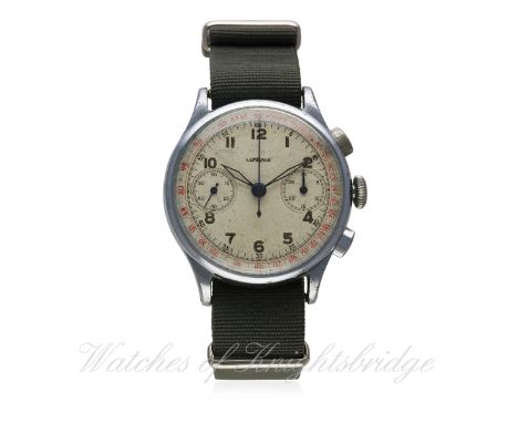 A GENTLEMAN'S LEMANIA CHRONOGRAPH WRIST WATCH CIRCA 1940s
D: Silver dial with luminous Arabic numerals, outer base scale, dou