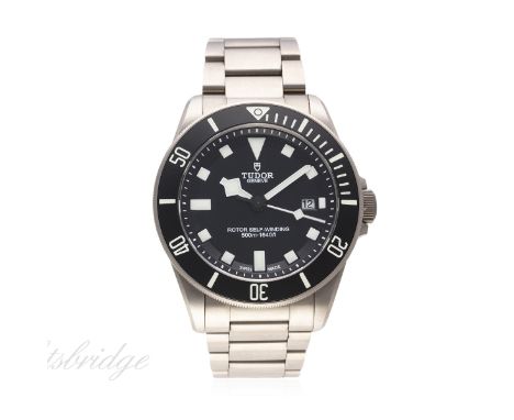 A GENTLEMAN'S TITANIUM ROLEX TUDOR PELAGOS DIVERS BRACELET WATCH DATED 2014, REF. 25500TN, WITH BOX, PAPERS & ADDITIONAL RUBB