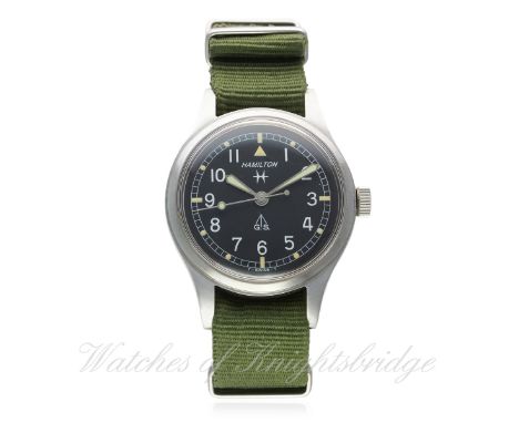 A GENTLEMAN'S STAINLESS STEEL KENYAN ARMY HAMILTON GENERAL SERVICE TROPICALIZED WRIST WATCH REF. 75003-3 CIRCA 1970
D: Black 