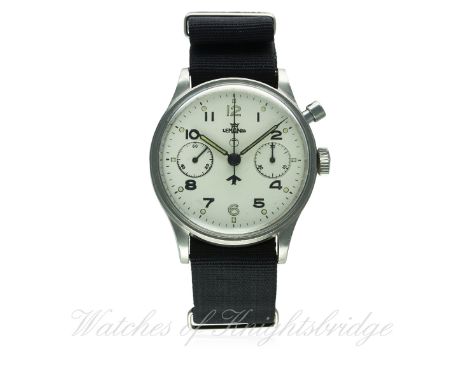 A GENTLEMAN'S STAINLESS STEEL BRITISH MILITARY LEMANIA SINGLE BUTTON CHRONOGRAPH PILOTS WRIST WATCH DATED 1953
D: Silver dial