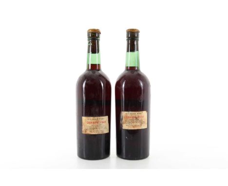 2 BOTTLES OF GRAHAM'S 1948 VINTAGE PORT No stated ABV / Approx 75clQty: 2