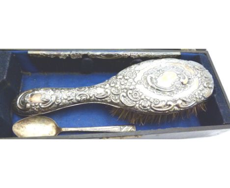 SILVER DRESSING TABLE SET. Boxed silver dressing table hair brush and comb set and a silver spoon