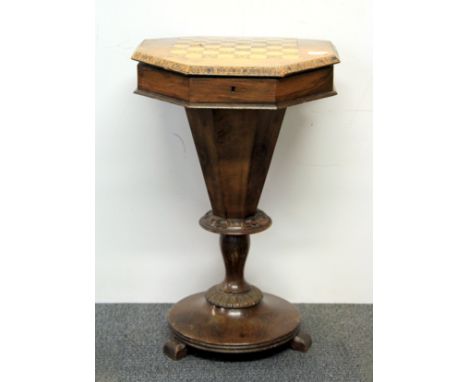 A 19th century Tunbridgeware inlaid octagonal games / work box, the inlaid top decorated with a chess board design amd liftin