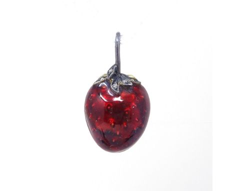 A 19th century unmarked yellow metal and silver enamel and rose-cut diamond strawberry vinaigrette pendant, enamelled interio