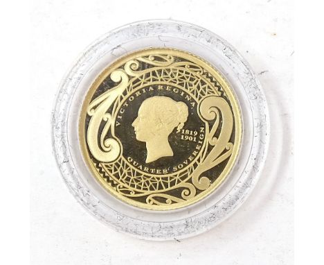 The 2019 New Zealand's First Ever 22ct Gold Quarter Sovereign by Hattons of London, reverse depicting young portrait of Queen