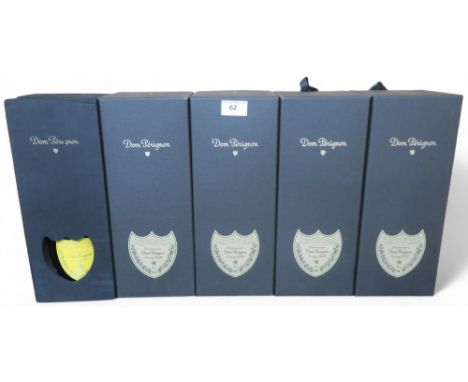 A lot of five assorted Dom Perignon champagne boxes of the years 2002, 2008, 2008, 2009 and 2010, two with empty bottles (5) 