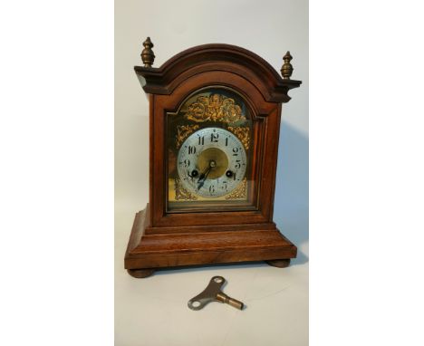 Antique Junghans France brass faced mantle clock with key &amp; pendulum [32x25cm] 