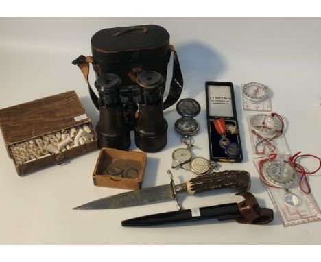 A selection of collectables; military field binoculars, compass,  German hammer &amp; Schlaegel dagger &amp; collectable badg