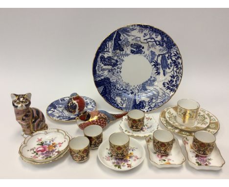 Royal Crown Derby paperweights, cat, robin and pheasant (A/F pheasant) With Posie pattern trinket dishes, Hamilton, Imari, pa